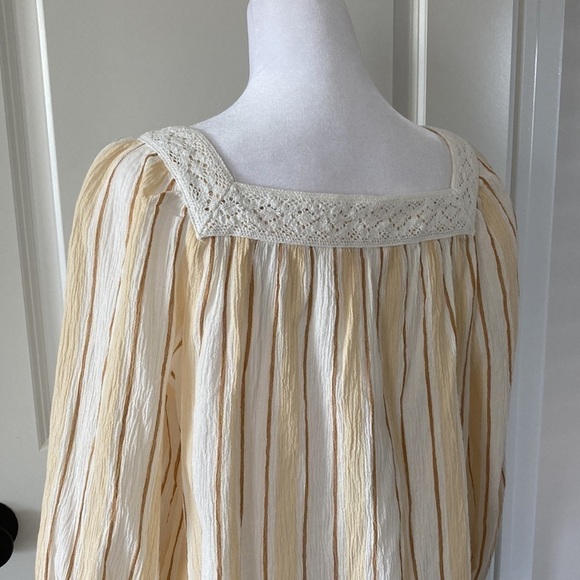 LC Lauren Conrad medium peasant blouse  lace 3/4 sleeves NWT - Picture 9 of 14